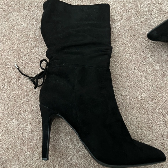 Zigisoho crunch heeled boot. Size 10 - Picture 6 of 7